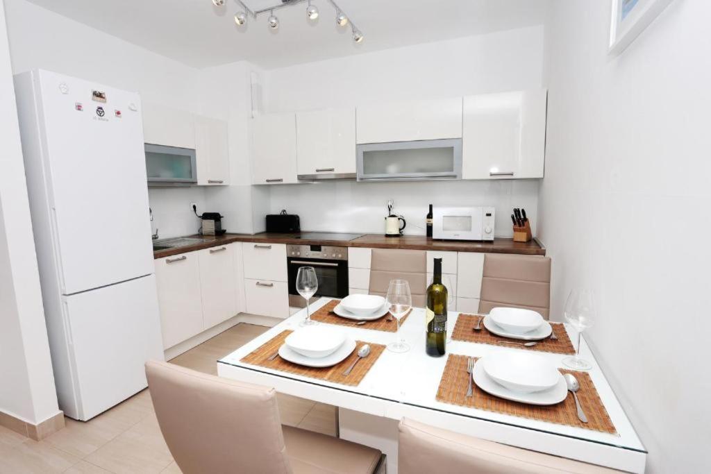 Apartments Kamelija Split Habitación foto